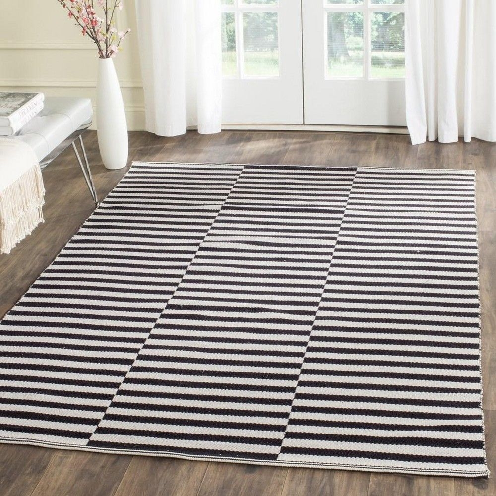 Montauk MTK715 Hand Woven Indoor Area Rug - Ivory/Black - 5'x7' - Safavieh.
