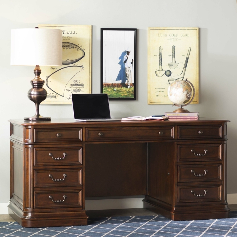 Aciel Mattern Executive Desk