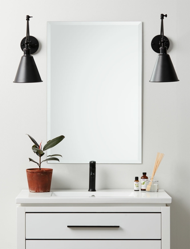 Petta Flat Wall Mirror
