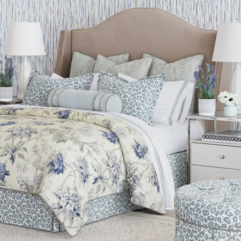 Liesl Modern & Contemporary Linen Floral Duvet Cover