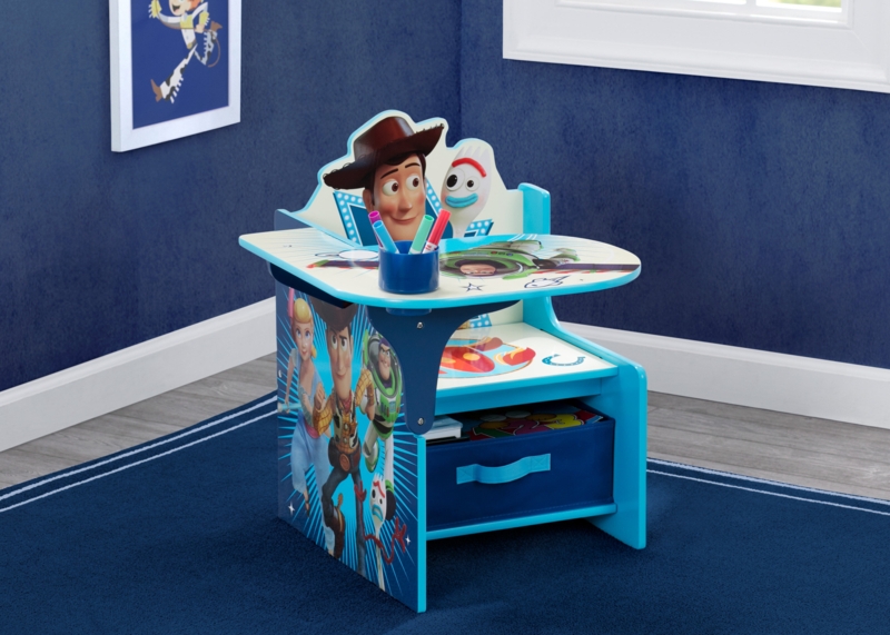 22.83" W Art Desk
