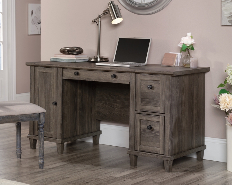 Antli Computer Desk
