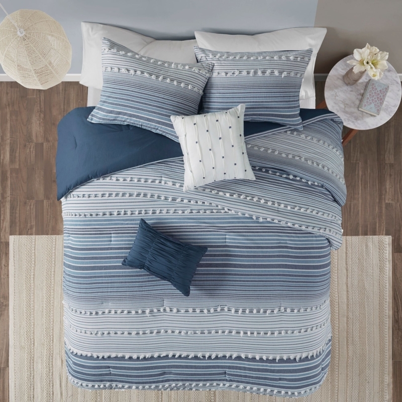 Aadhya Cotton Striped Comforter Set