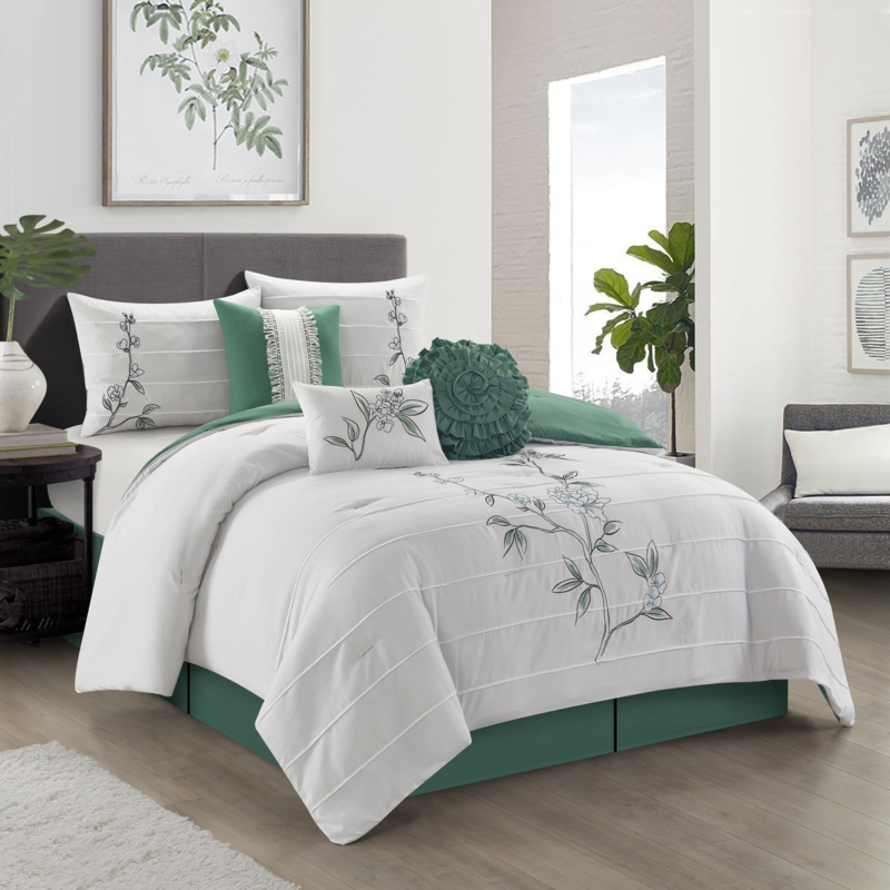 Boan No Floral Comforter Set