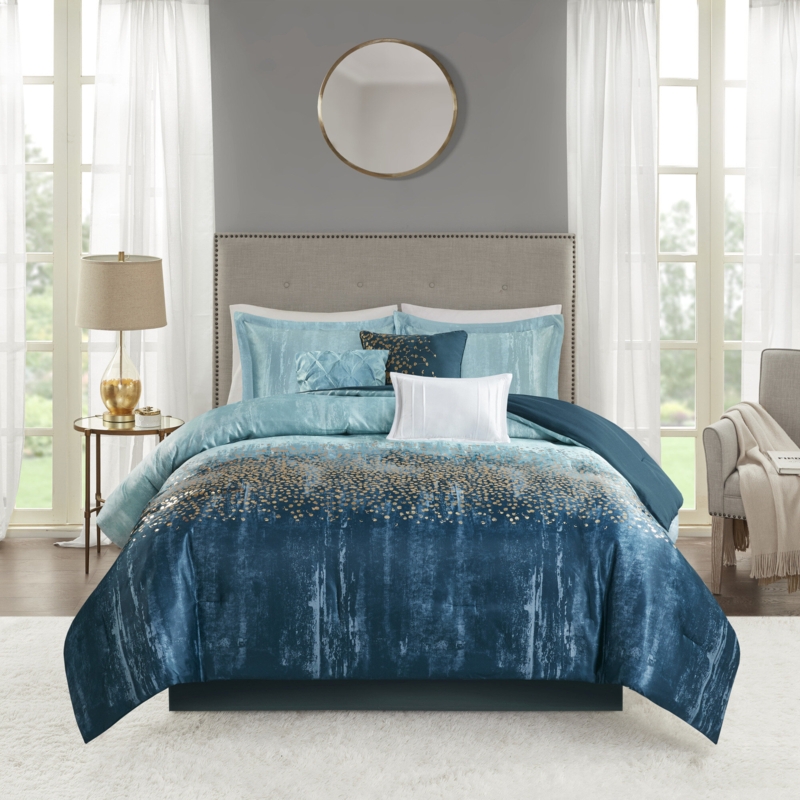 Dartanna Comforter Set