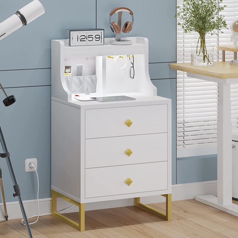 Hazaiah Nightstand