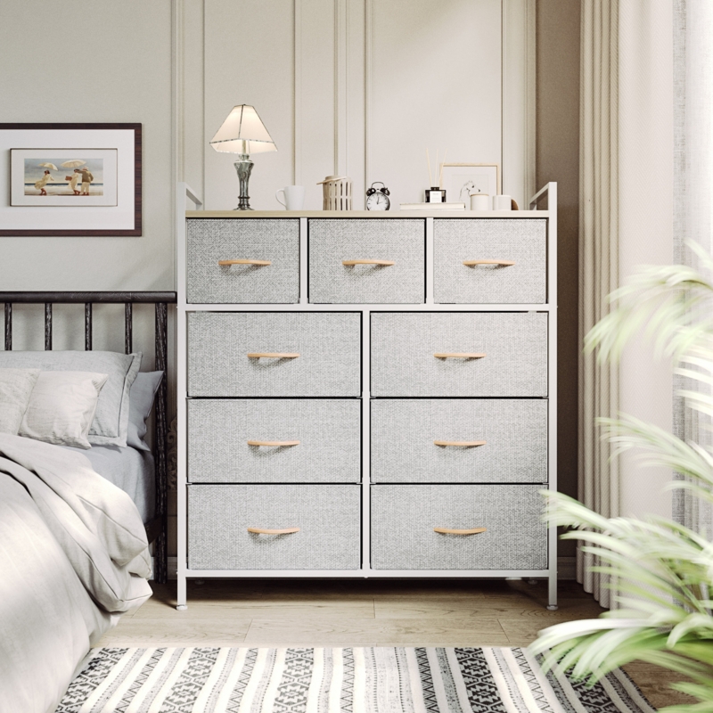 Ochlocknee 9 Drawer 38.6'' W Chest
