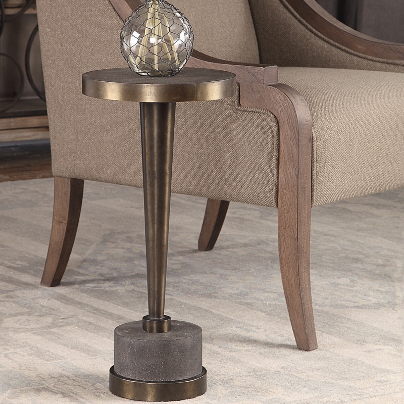 Tanvir Pedestal End Table