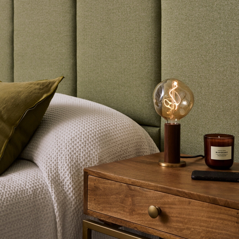 Knuckle Novelty Lamp