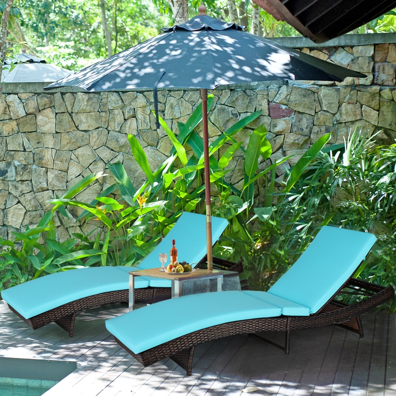 Lovingston Outdoor Wicker Chaise Lounge