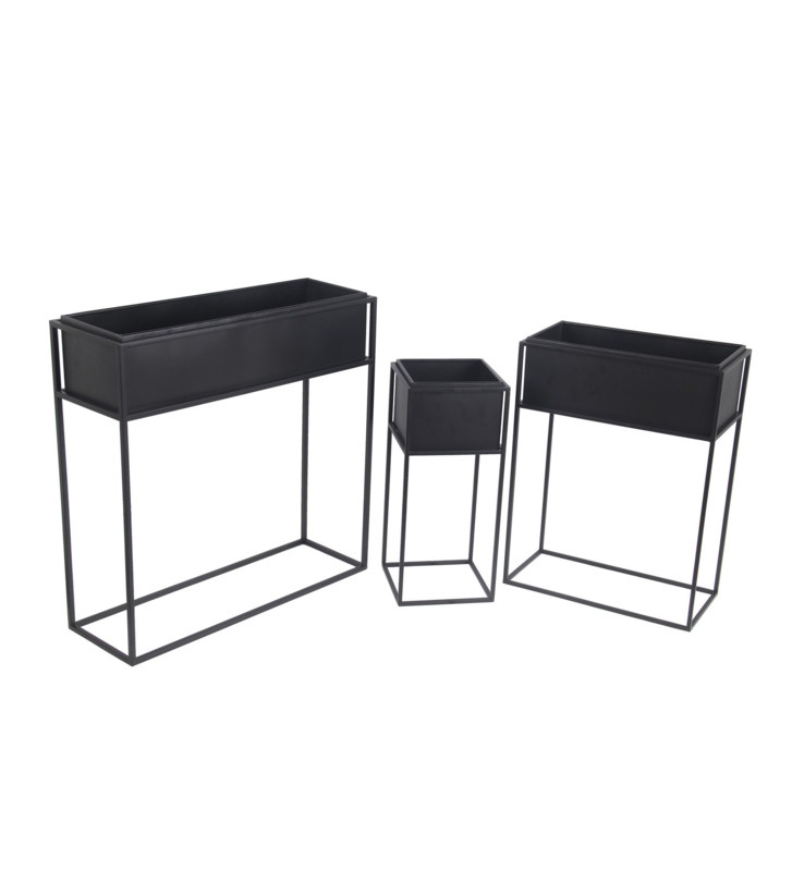 Arnolda Handmade Metal Elevated Planter