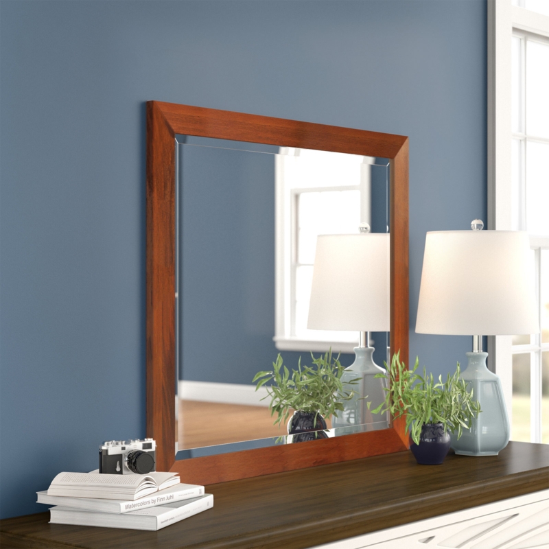 Azhia Mirror