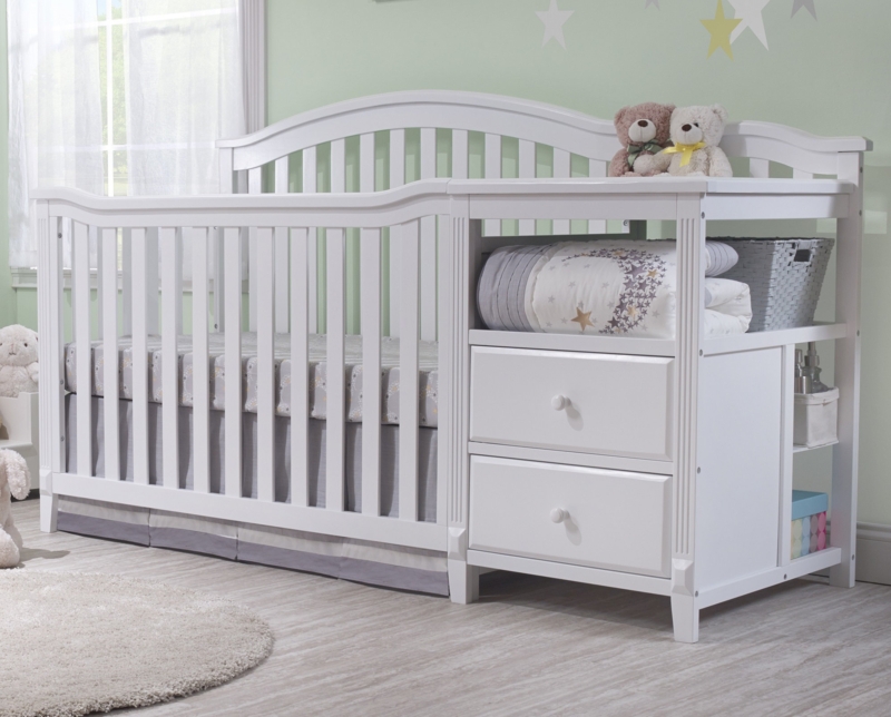 Baby bed with changing table and drawers online