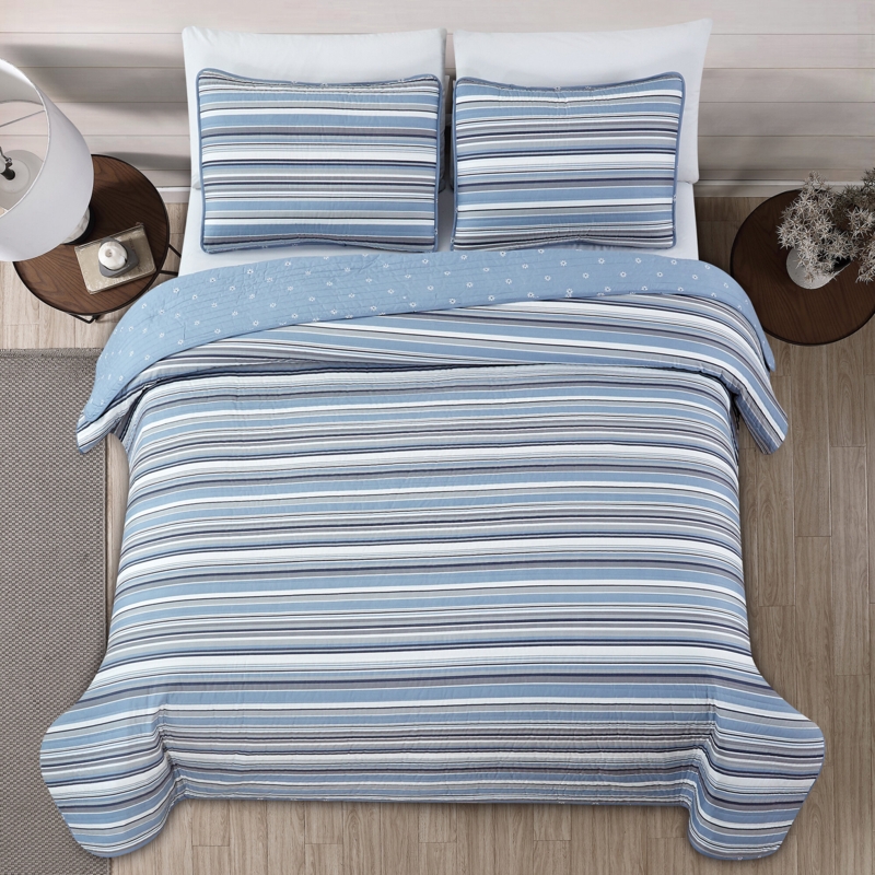 Darnestown Blue/Gray Microfiber Reversible Quilt Set