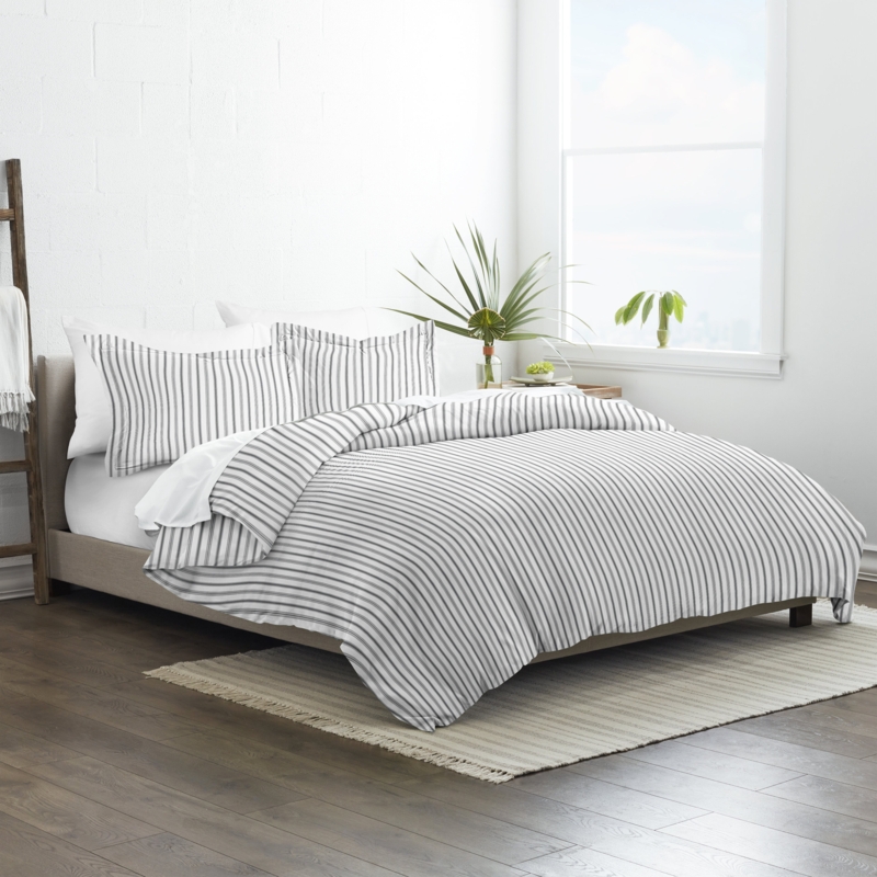 Hackler Vertical Dreams Pattern Duvet Cover Set