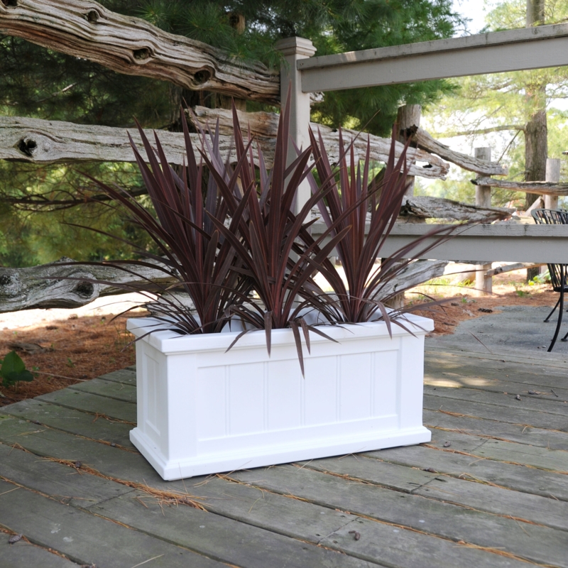 Selevae Resin Planter Box with Water Reservoir