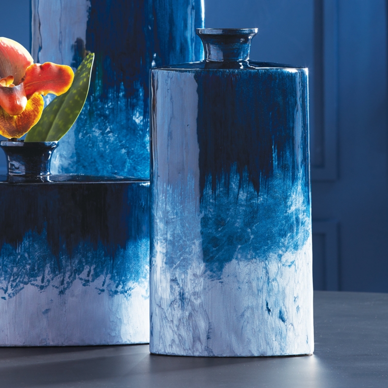 Willer Metal Table Vase
