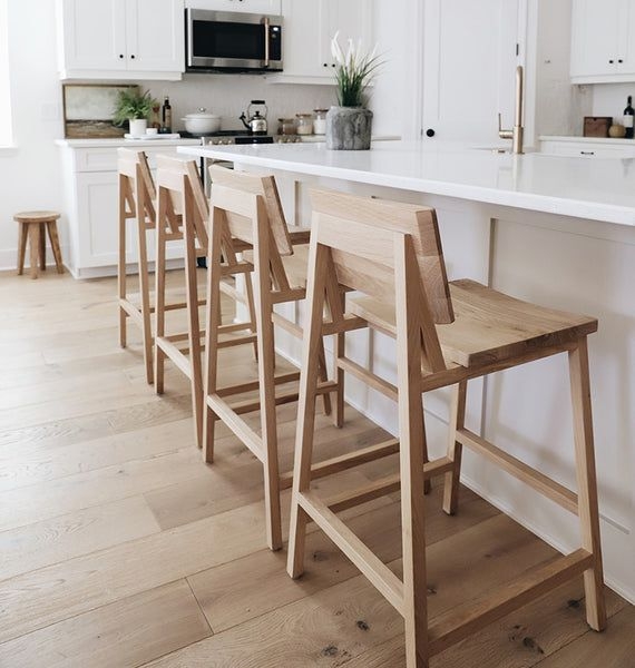 N3 Counter Stool
