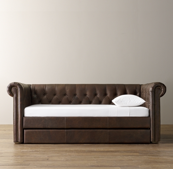 Chesterfield Leather Tufted Daybed with Trundle