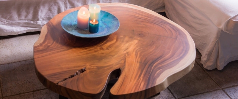 Natural Tree Trunk Coffee Table with Candles