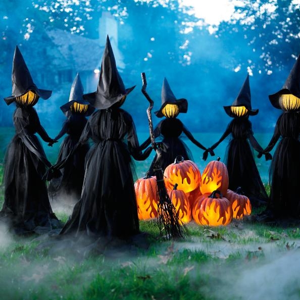 Spooky Holding Hands Witch Halloween Decor Set