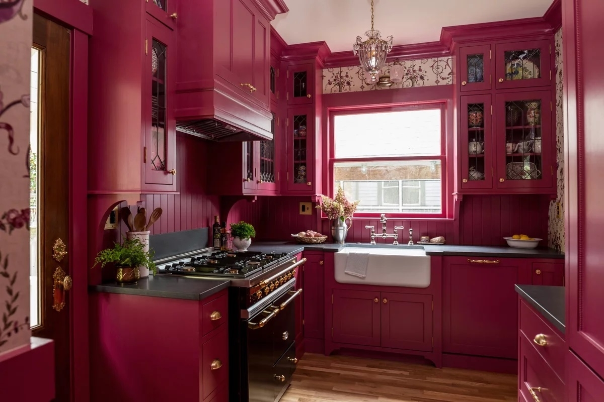 11 Ways to Style Your Home with Viva Magenta - The Pantone Color of ...