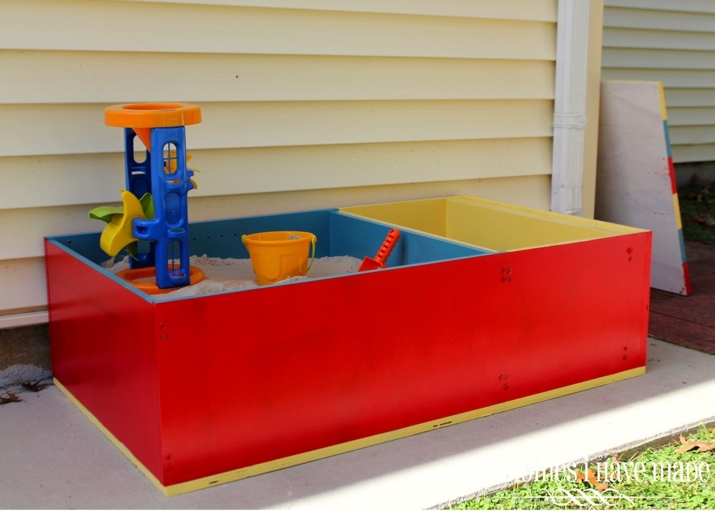 5 DIY Sandbox with Cover Ideas You Cannot Miss - Foter