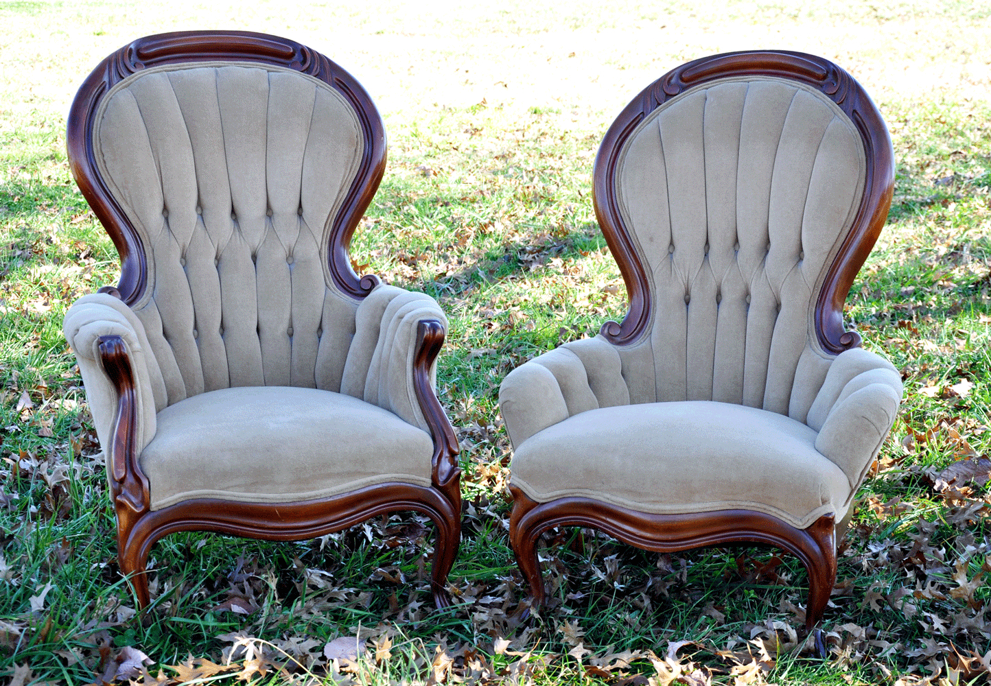 Details about   Antique Victorian Parlor His And Hers Chairs 