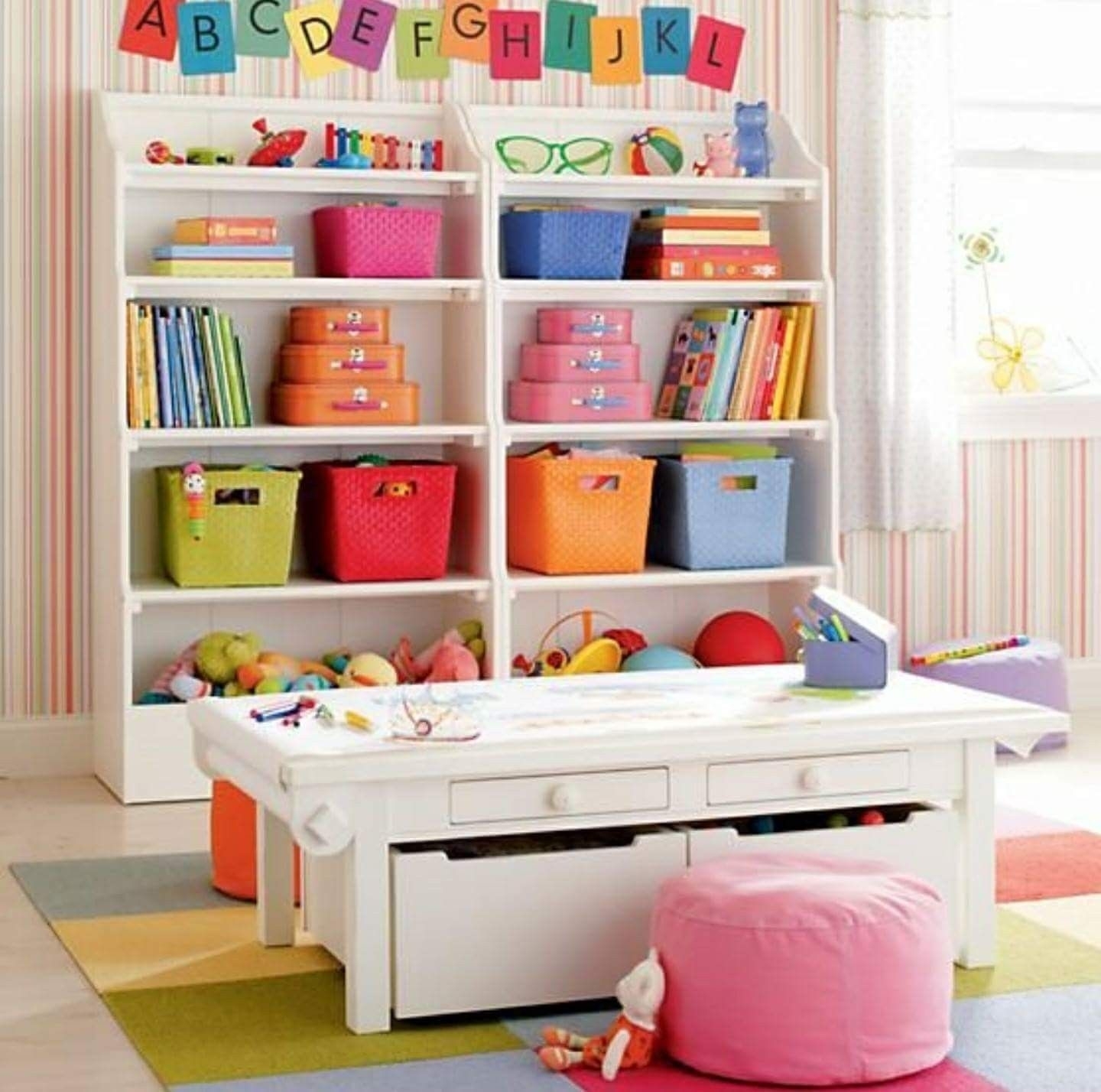 Childrens Play Table With Storage 