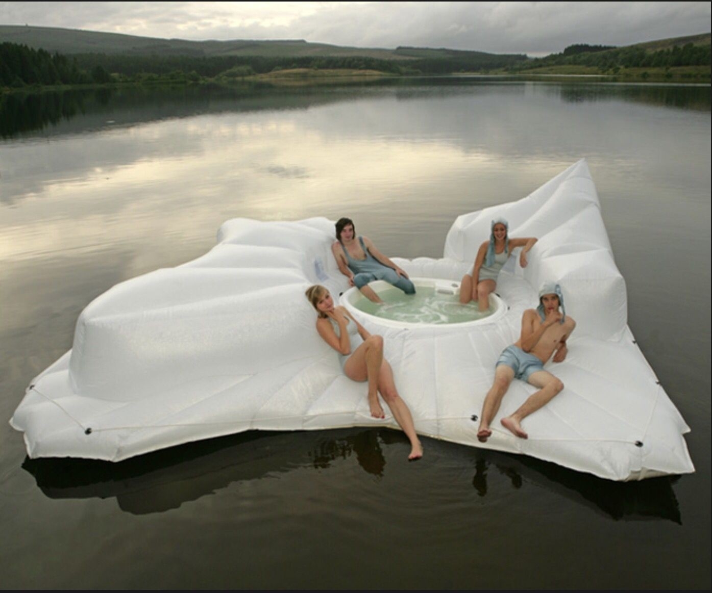 extra large pool rafts