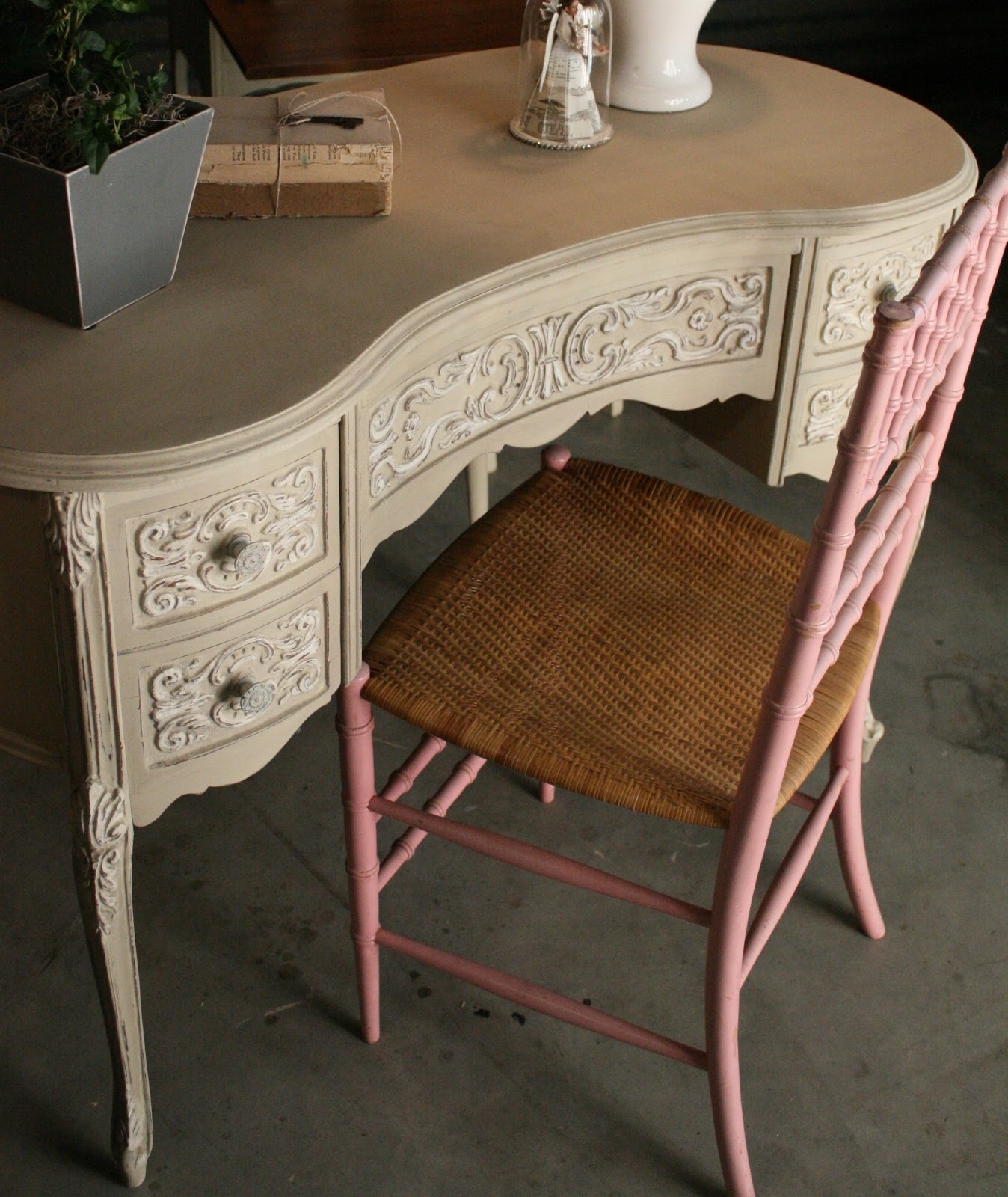 Country deals corner desk