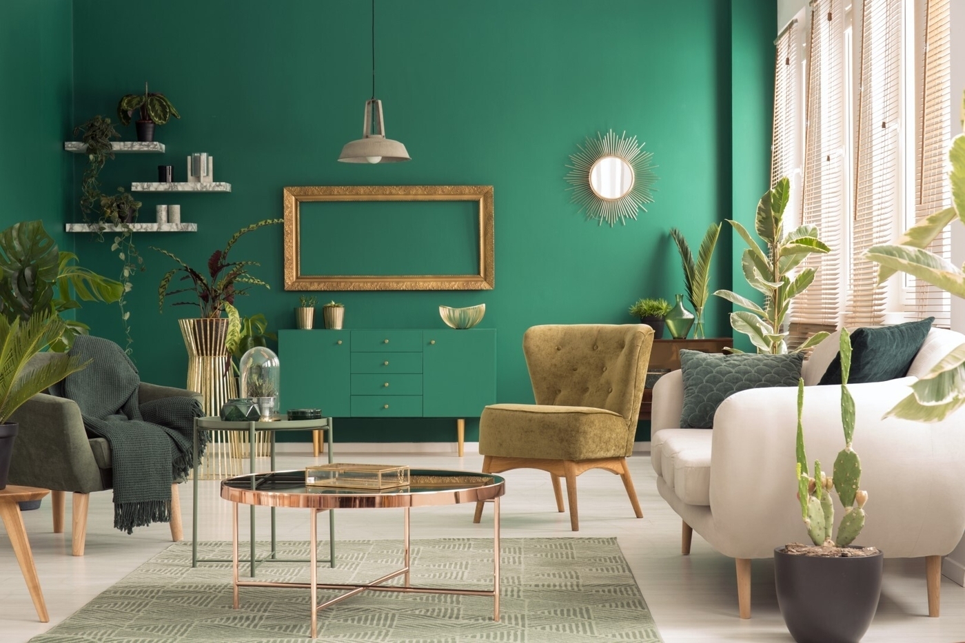 Green: How to Decorate with the Color of the Year - Foter