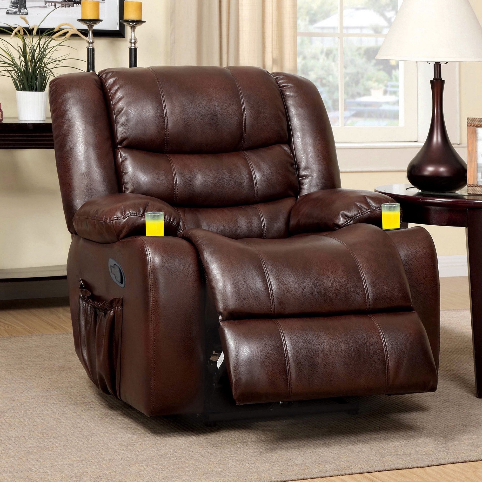 https://foter.com/photos/title/leather-recliners-with-cup-holders.jpg