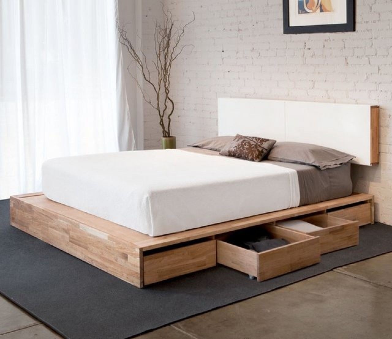 Simple king platform deals bed