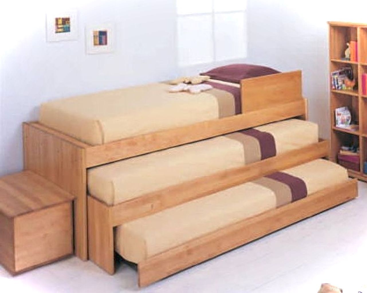 детские выкатные кровати для троих детей