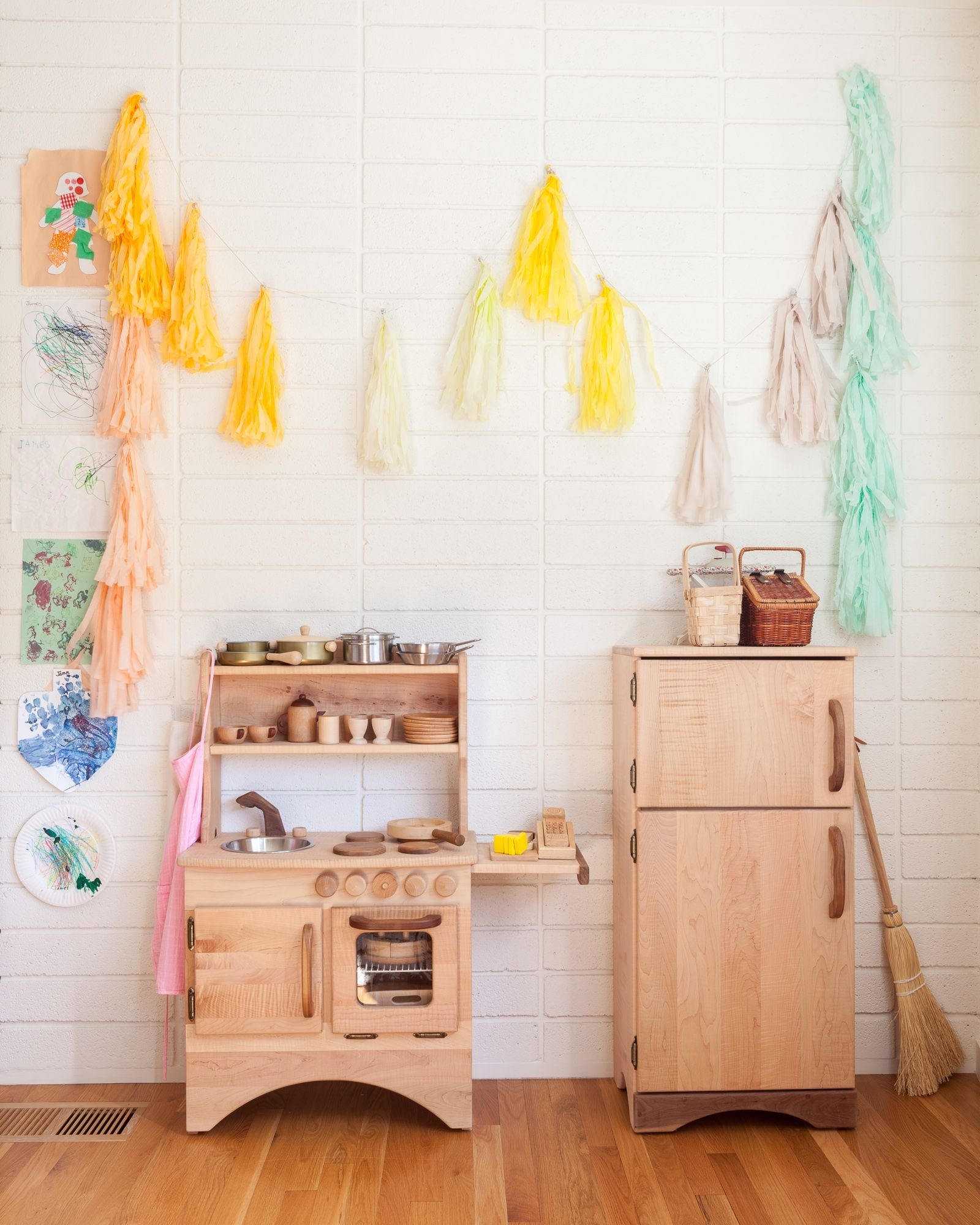 Wooden Play Kitchens - Ideas on Foter